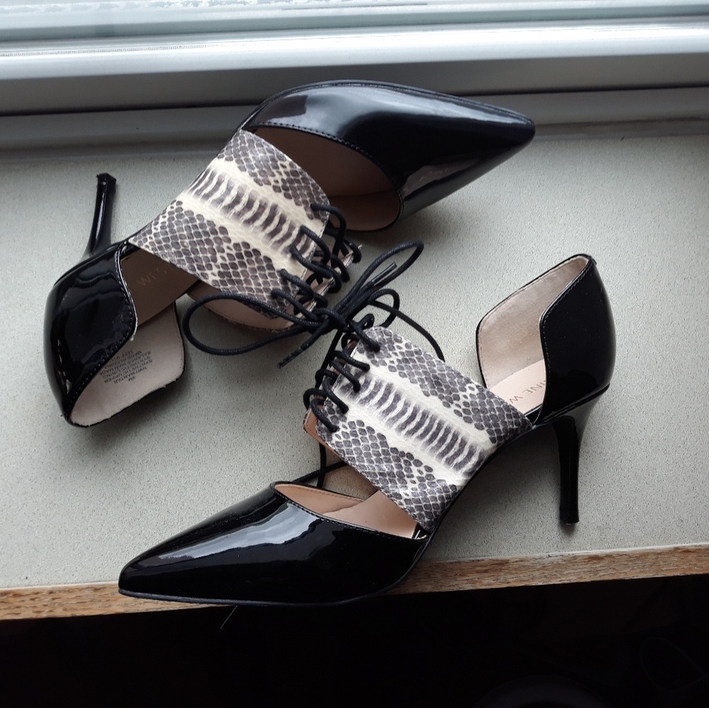 High gloss banded Nine West lace heels